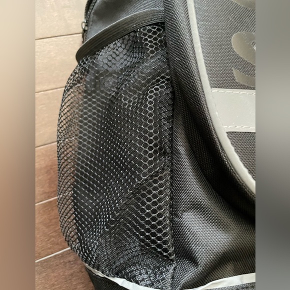 ⭐️ HOST PICK ⭐️ Anti Social Social Club Kkoch 3m High Vis Black Backpack - Picture 3 of 7